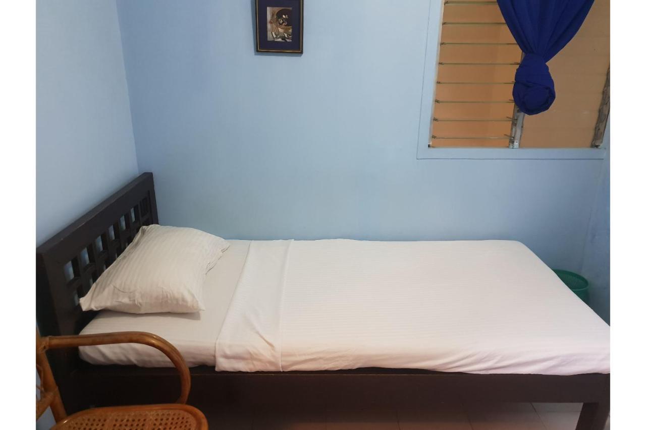 Saltimboca Tourist In Hotel Bacolod Eksteriør billede