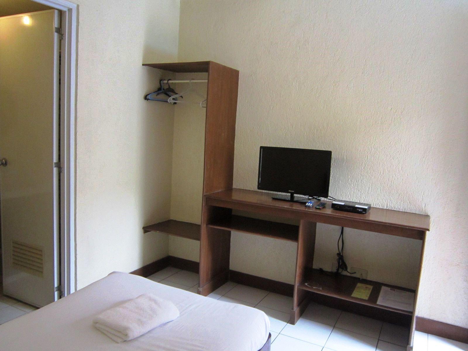 Saltimboca Tourist In Hotel Bacolod Eksteriør billede